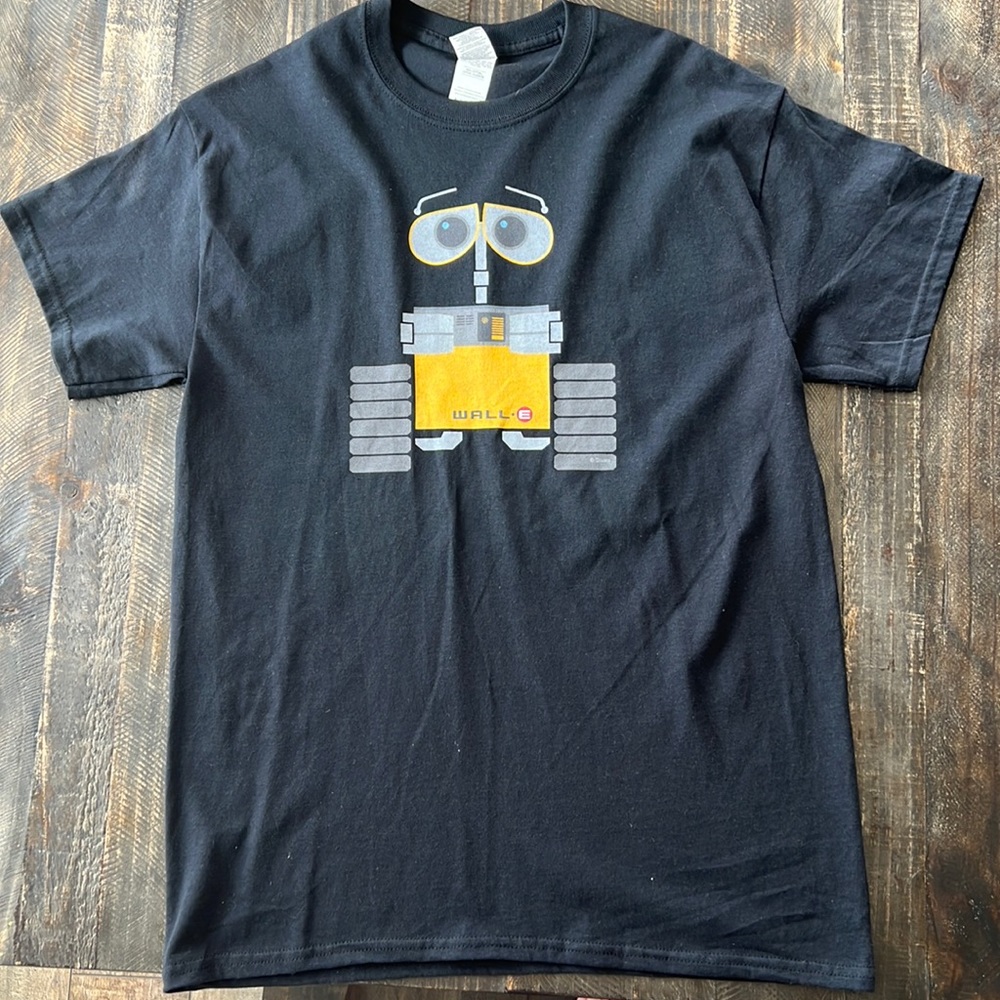 Disney Wall E tshirt